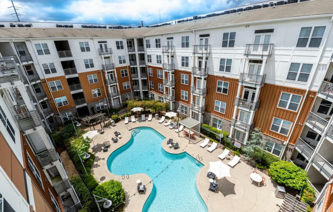 Atlantic Square 2 Bedroom Condos W Pool Atlanta Exterior photo